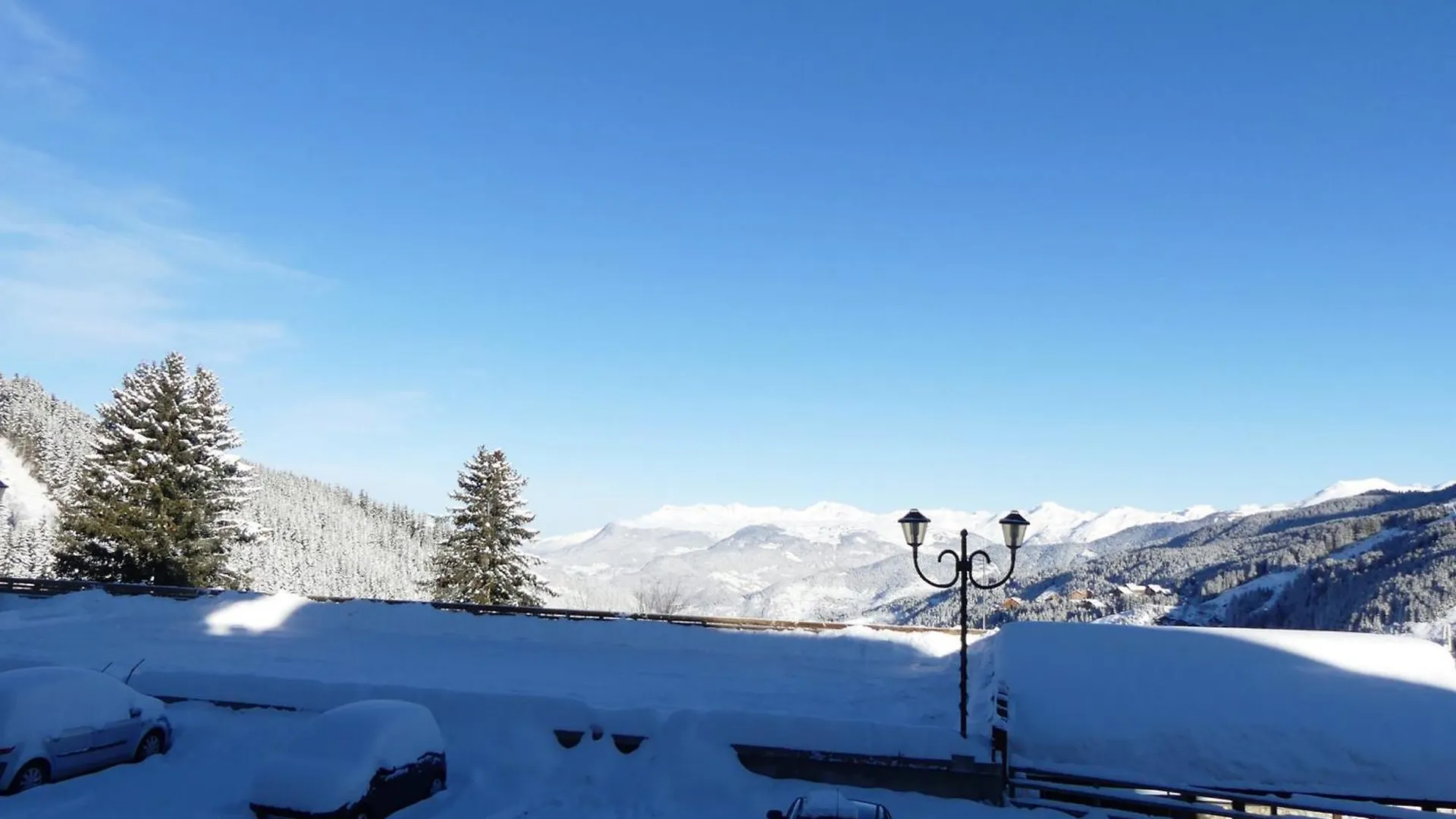 Apartment Charmant 2P Renove, Acces Skis Aux Pieds, Meribel - Fr-1-182-238 Les Allues
